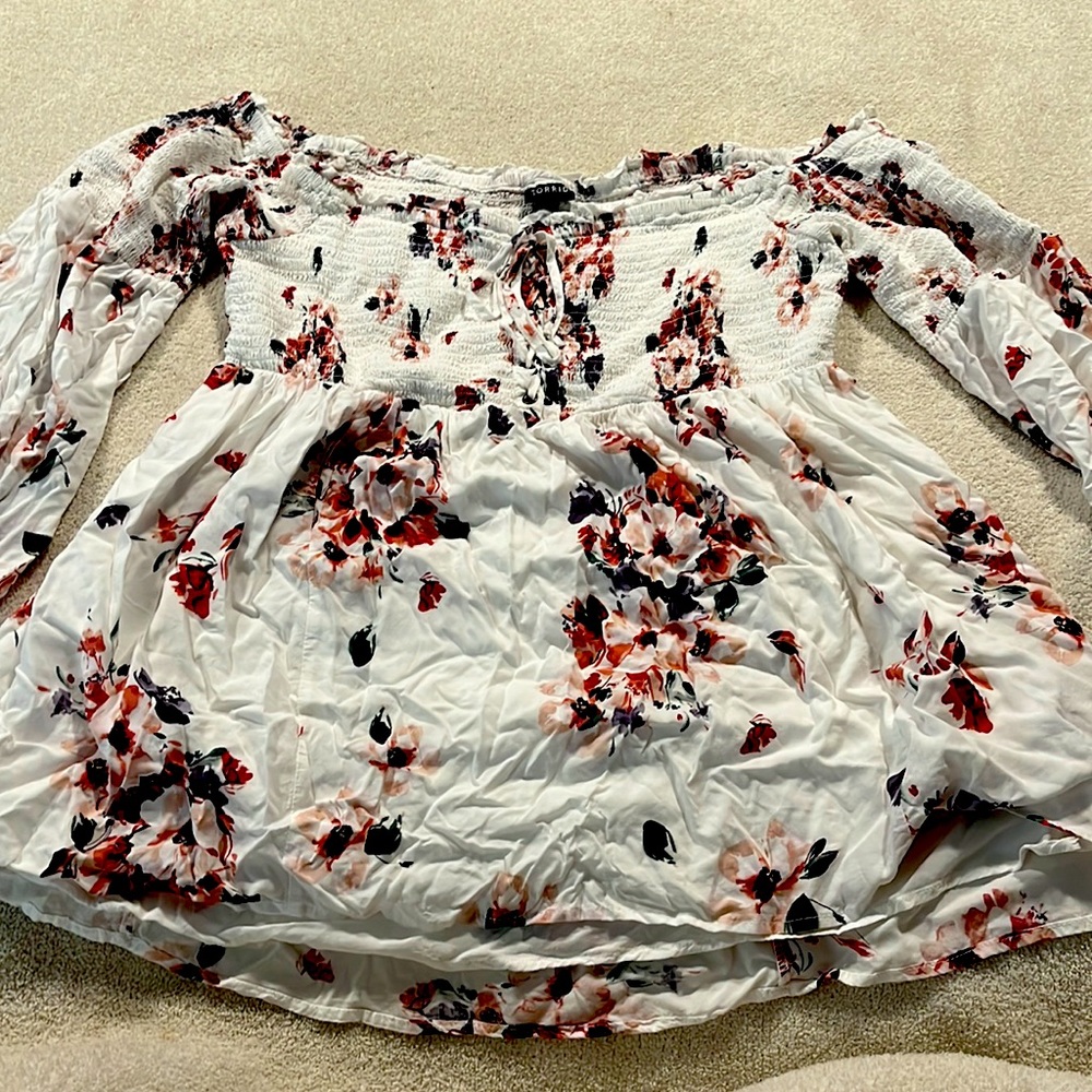 3/4 sleeve torrid top